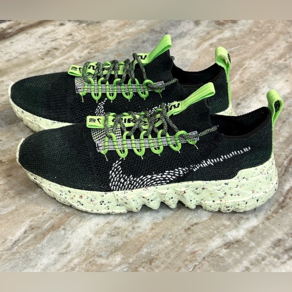 Men’s NIKE Space Hippie 01 Carbon Green- Size 8.5 - Picture 2 of 10